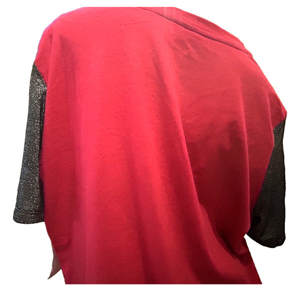 NWT Women’s Disney Mickey Mouse Red And Silver Sleeves T-Shirt in Size 1X 18 20 - Picture 10 of 12